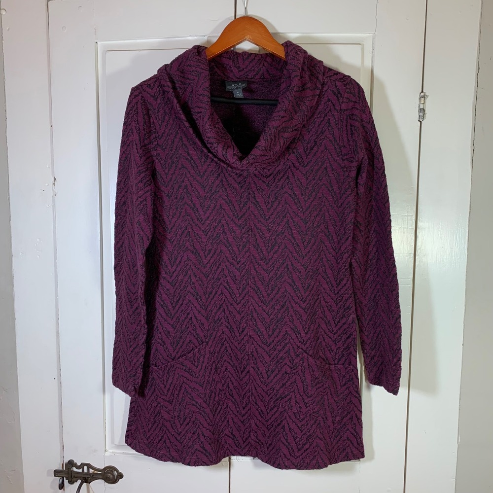 Nomadic Traders Womens‎ M Purple Black Chevron Knit Cowl Neck Tunic Sweater